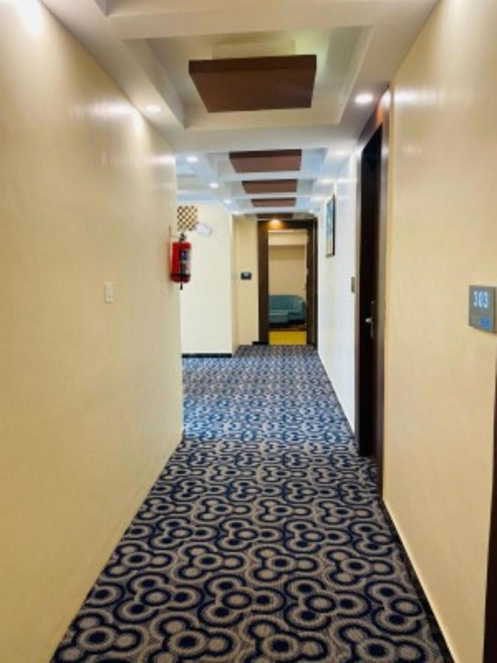 Vovo Hotels Yelahanka Εξωτερικό φωτογραφία